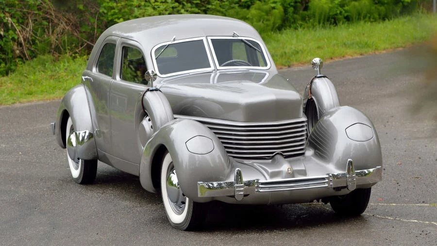 1937 Cord 810 & 812 - Image 25 of 31