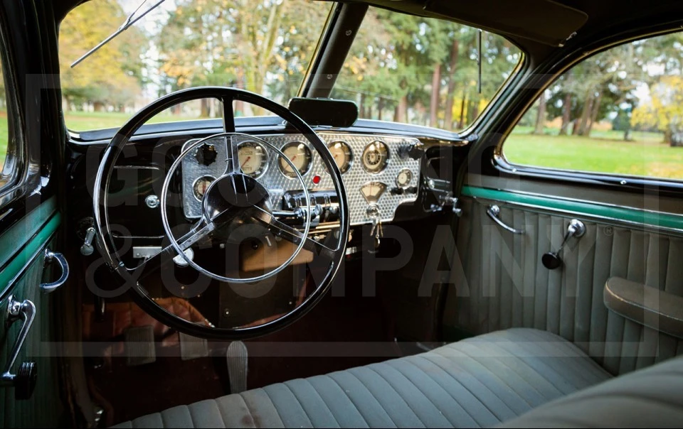 1937 Cord 810 & 812 - Image 6 of 10