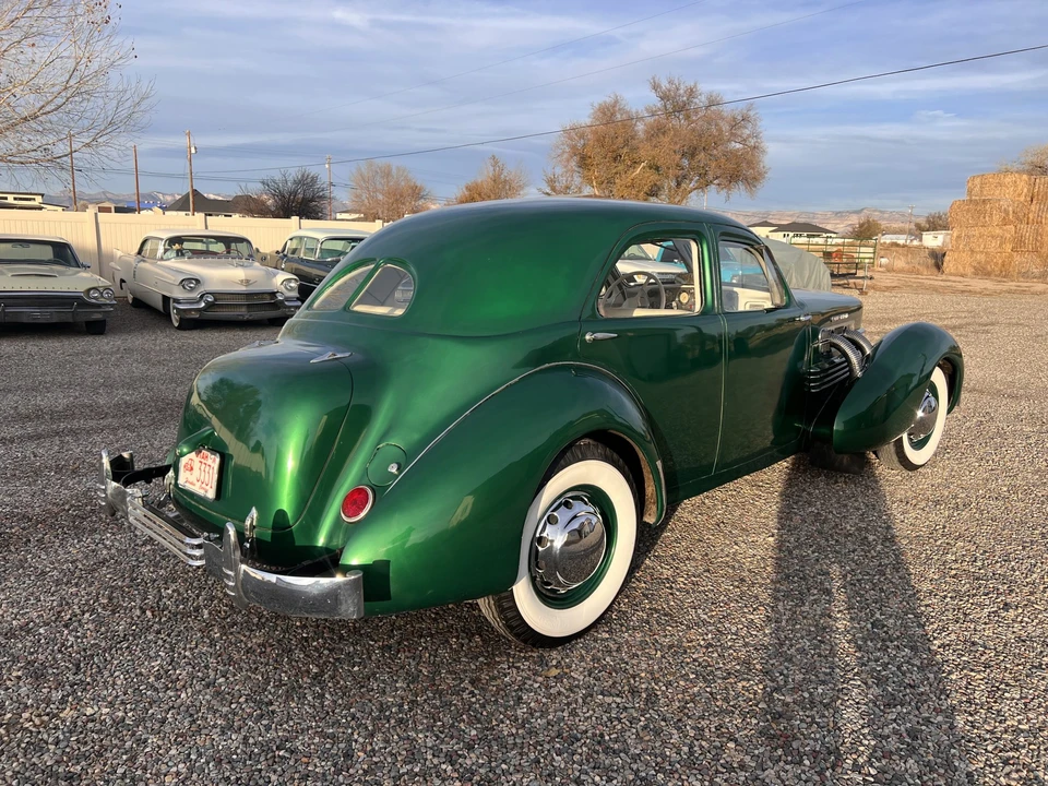 1937 Cord 810 & 812 - Image 21 of 31