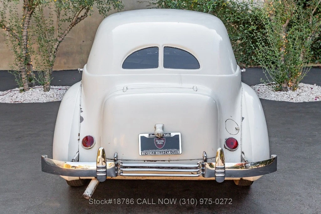 1937 Cord 810 & 812 - Image 6 of 12