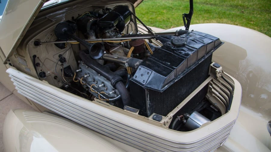 1937 Cord 810 & 812 - Image 7 of 12