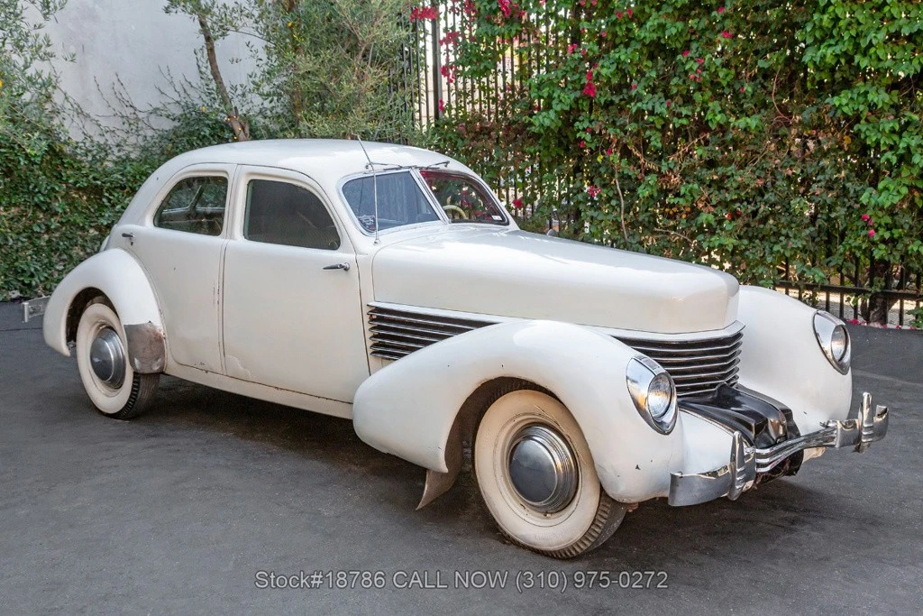 1937 Cord 810 & 812 - Image 3 of 12