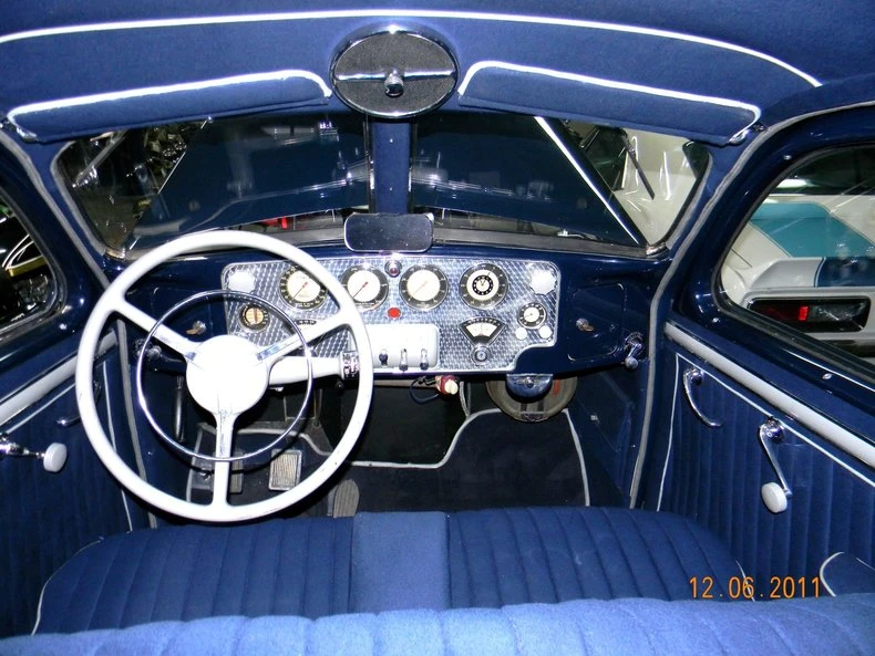 1937 Cord 810 & 812 - Image 27 of 31