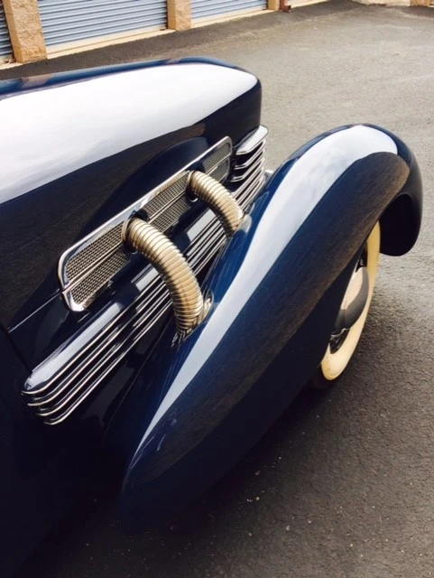 1937 Cord 810 & 812 - Image 15 of 31