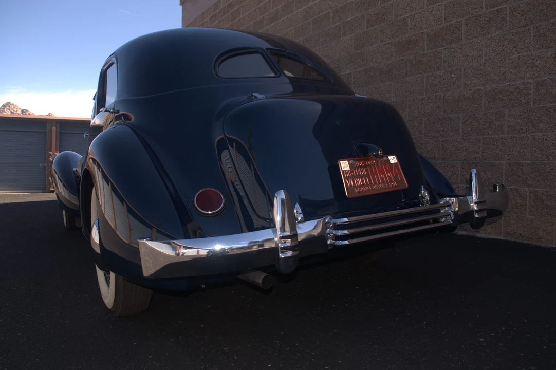 1937 Cord 810 & 812 - Image 10 of 31