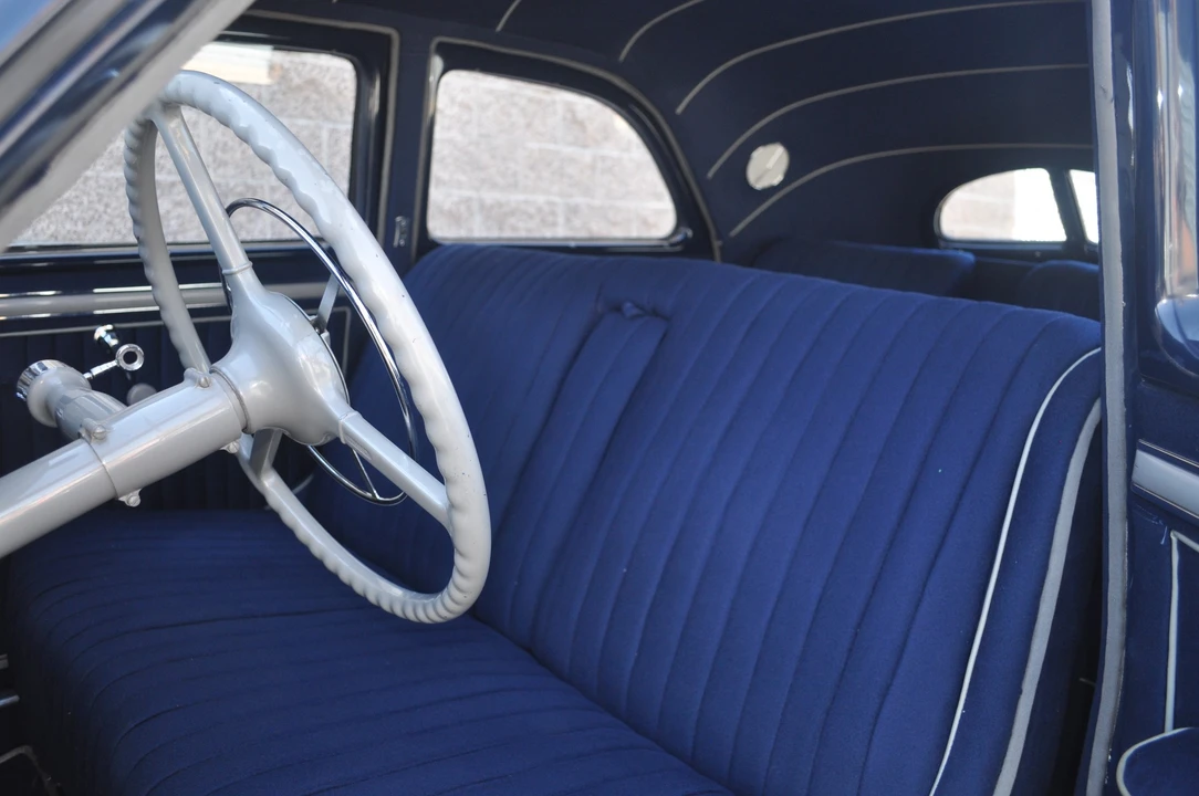 1937 Cord 810 & 812 - Image 22 of 31