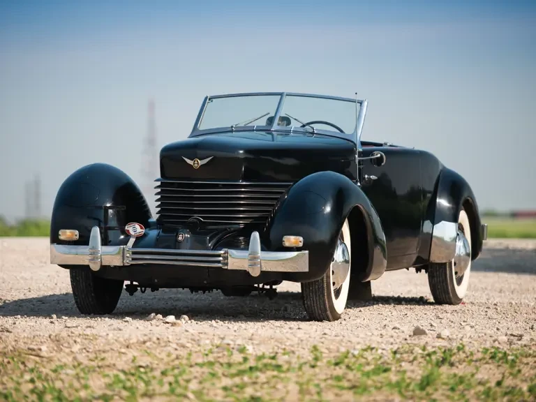 1937 Cord 810 & 812 - Image 7 of 27