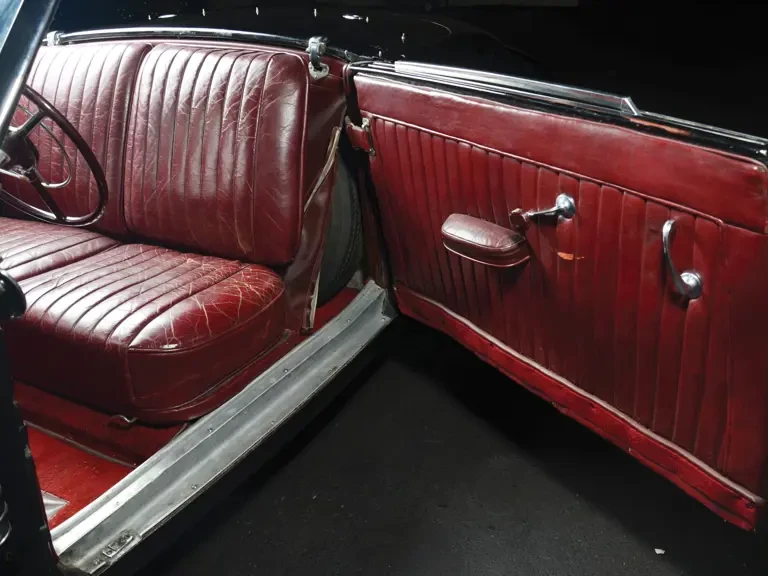 1937 Cord 810 & 812 - Image 20 of 27