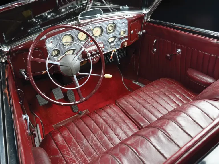 1937 Cord 810 & 812 - Image 17 of 27