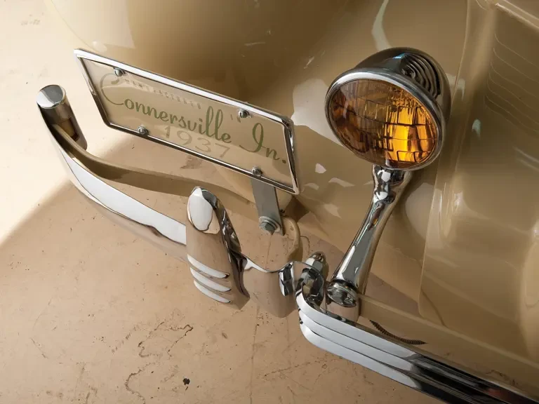 1937 Cord 810 & 812 - Image 18 of 23
