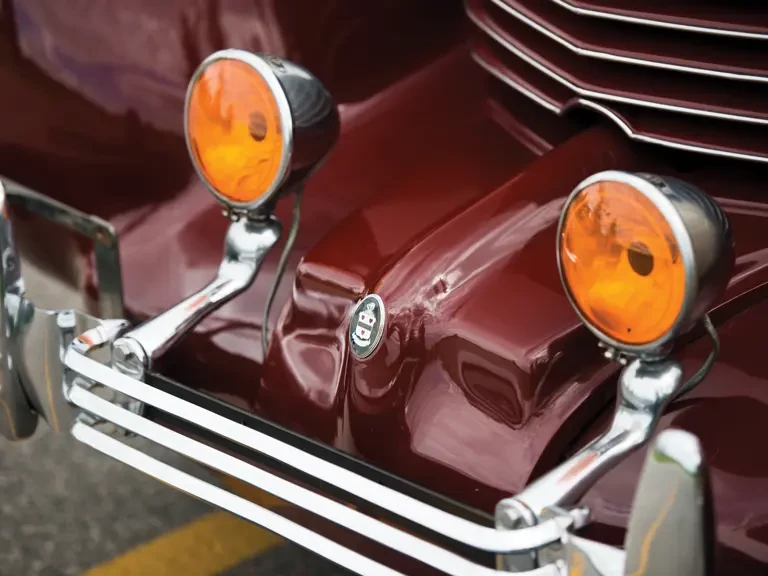 1937 Cord 810 & 812 - Image 14 of 31