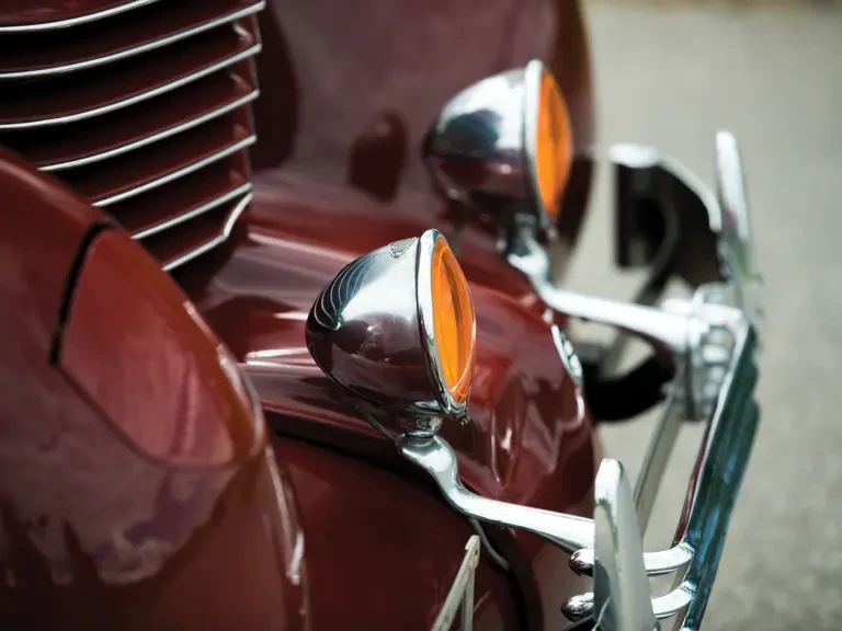1937 Cord 810 & 812 - Image 19 of 31