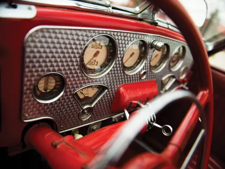 1937 Cord 810 & 812 - Image 22 of 31