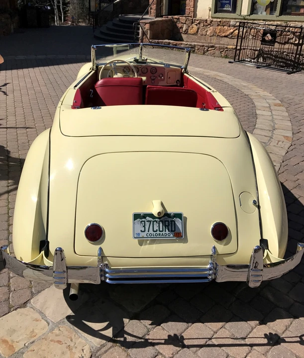 1937 Cord 810 & 812 - Image 5 of 31