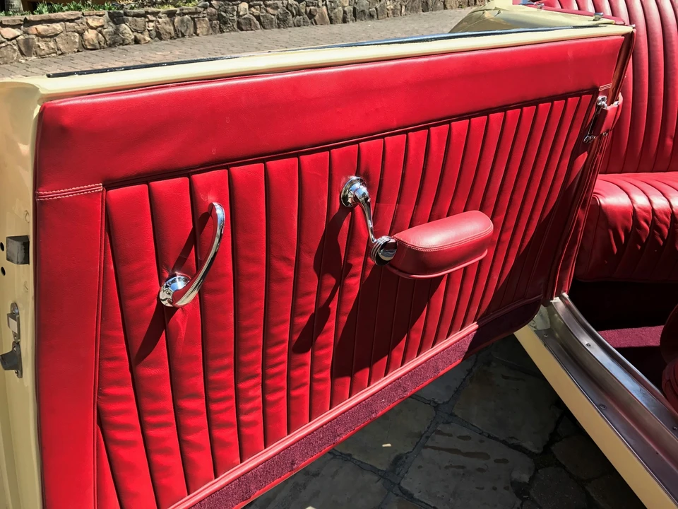 1937 Cord 810 & 812 - Image 25 of 31