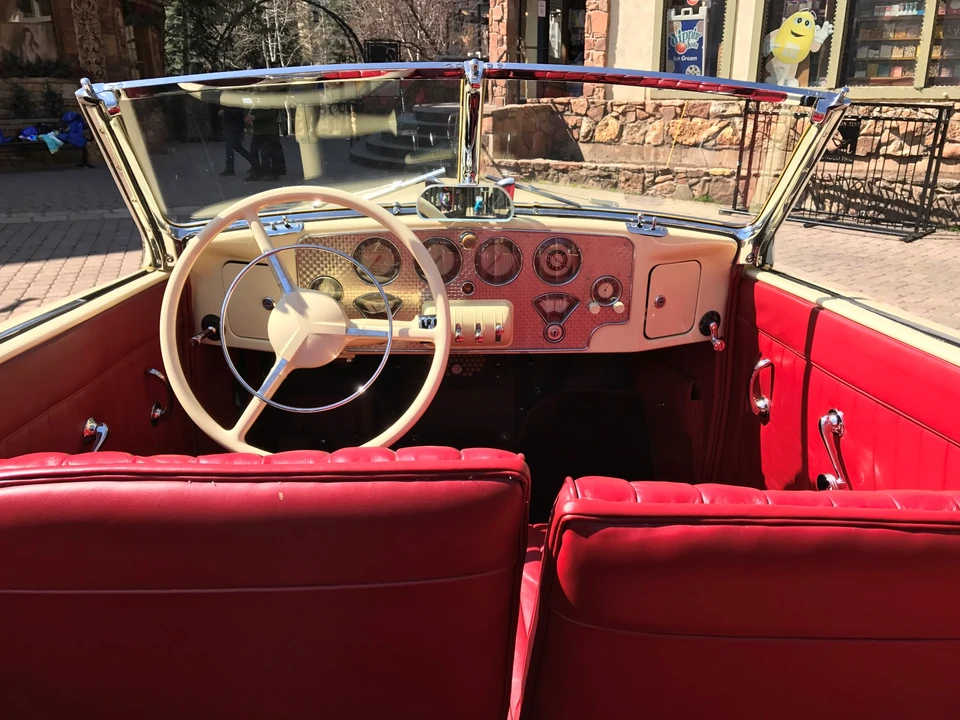 1937 Cord 810 & 812 - Image 27 of 31