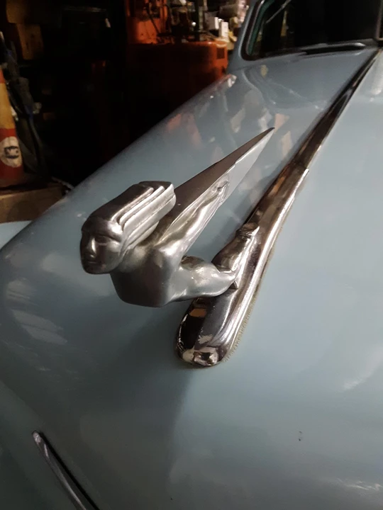1937 Cord 810 & 812 - Image 16 of 31