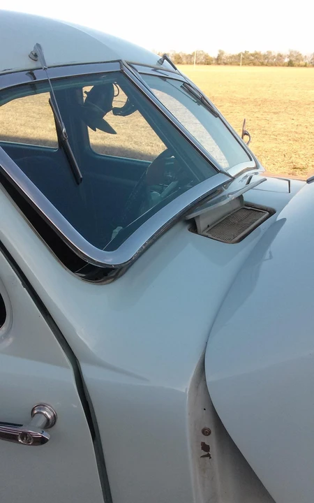 1937 Cord 810 & 812 - Image 29 of 31