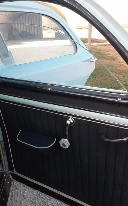 1937 Cord 810 & 812 - Image 30 of 31