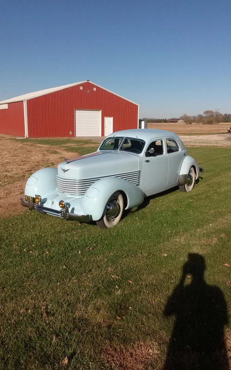 1937 Cord 810 & 812 - Image 3 of 31