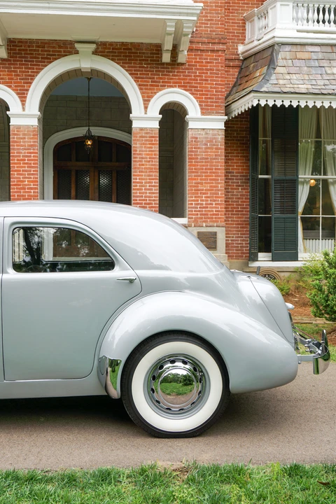 1937 Cord 810 & 812 - Image 21 of 31