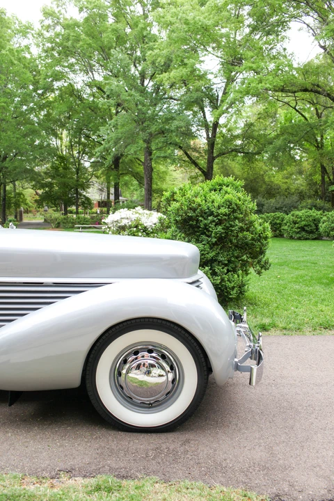 1937 Cord 810 & 812 - Image 19 of 31