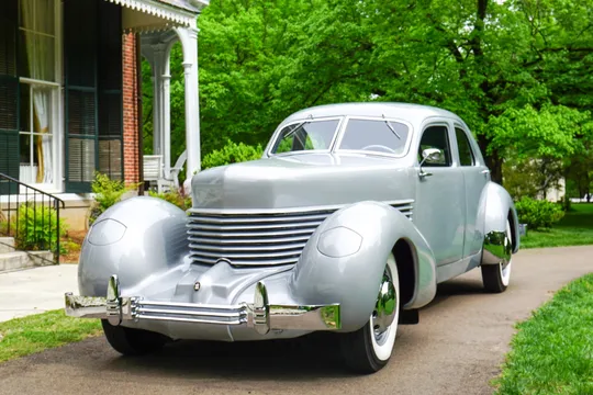 1937 Cord 812 Custom Beverly