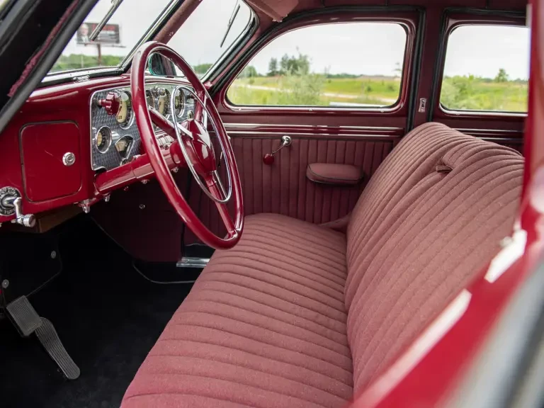1937 Cord 810 & 812 - Image 14 of 31