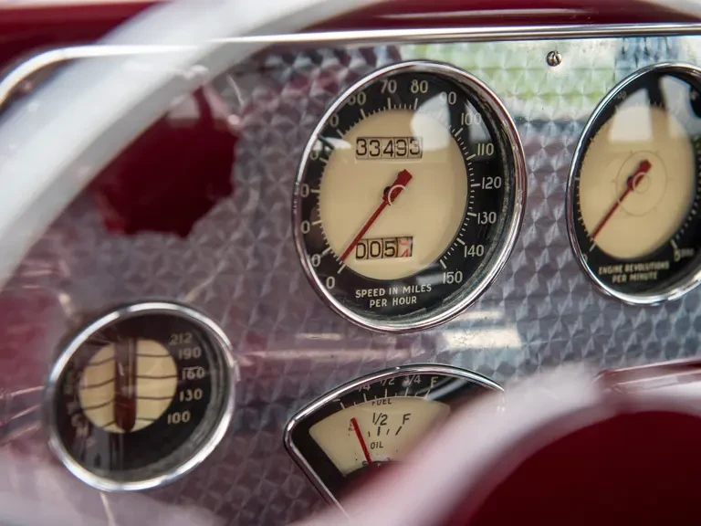 1937 Cord 810 & 812 - Image 18 of 31