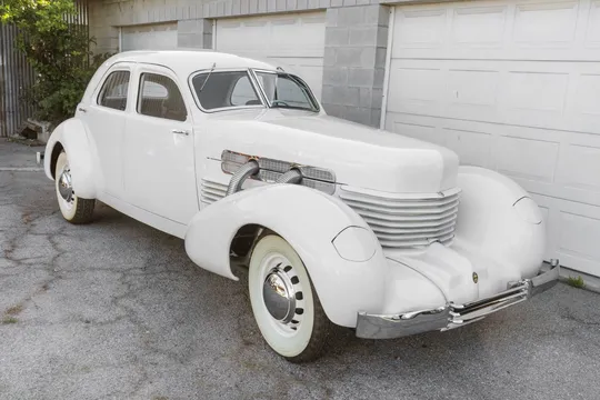 1937 Cord 812 Custom Beverly