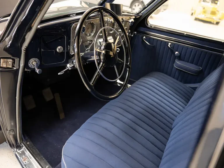 1937 Cord 810 & 812 - Image 5 of 27