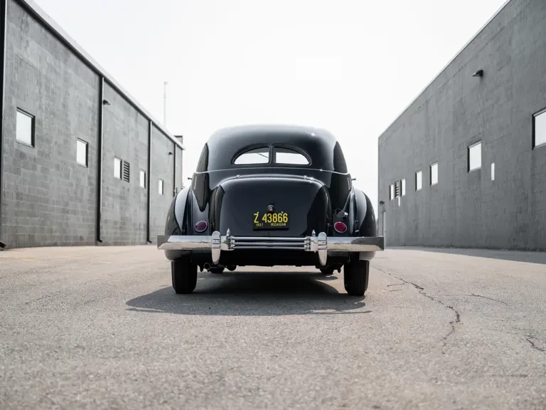 1937 Cord 810 & 812 - Image 9 of 27