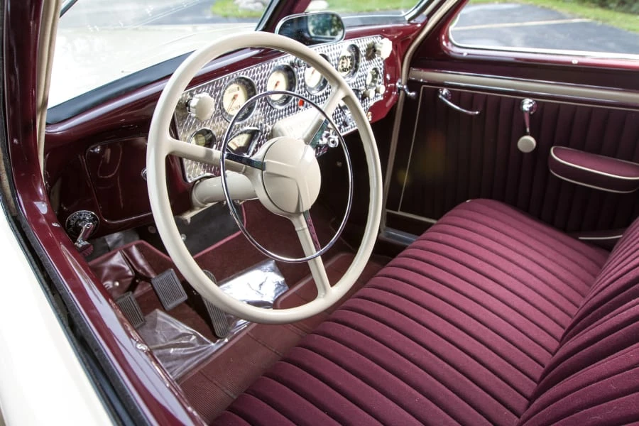 1937 Cord 810 & 812 - Image 4 of 12