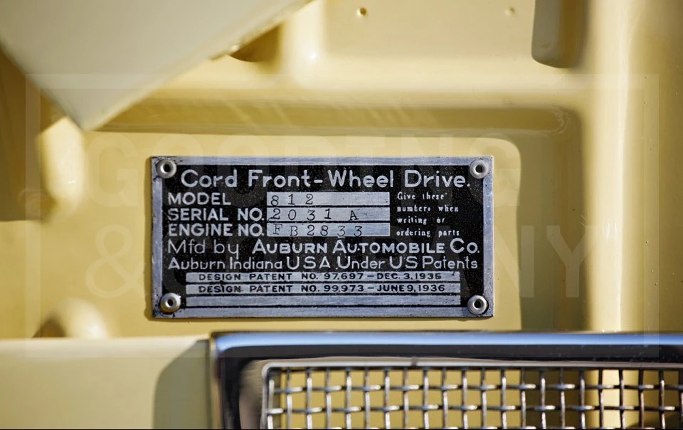 1937 Cord 810 & 812 - Image 16 of 16