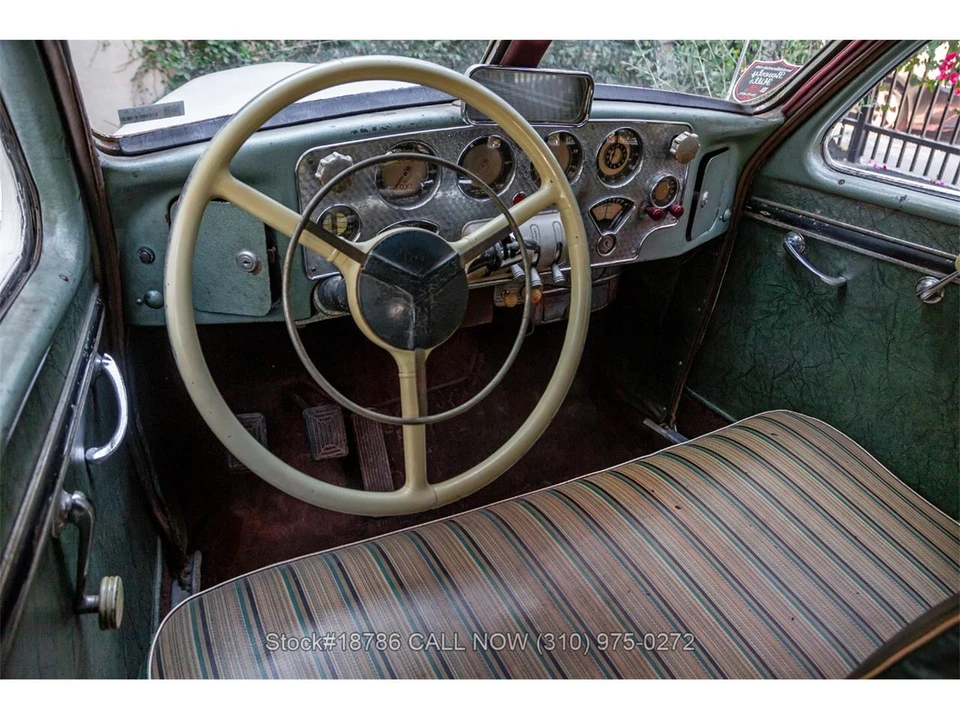 1937 Cord 810 & 812 - Image 15 of 31