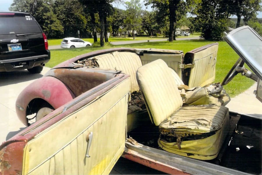 1937 Cord 810 & 812 - Image 5 of 6