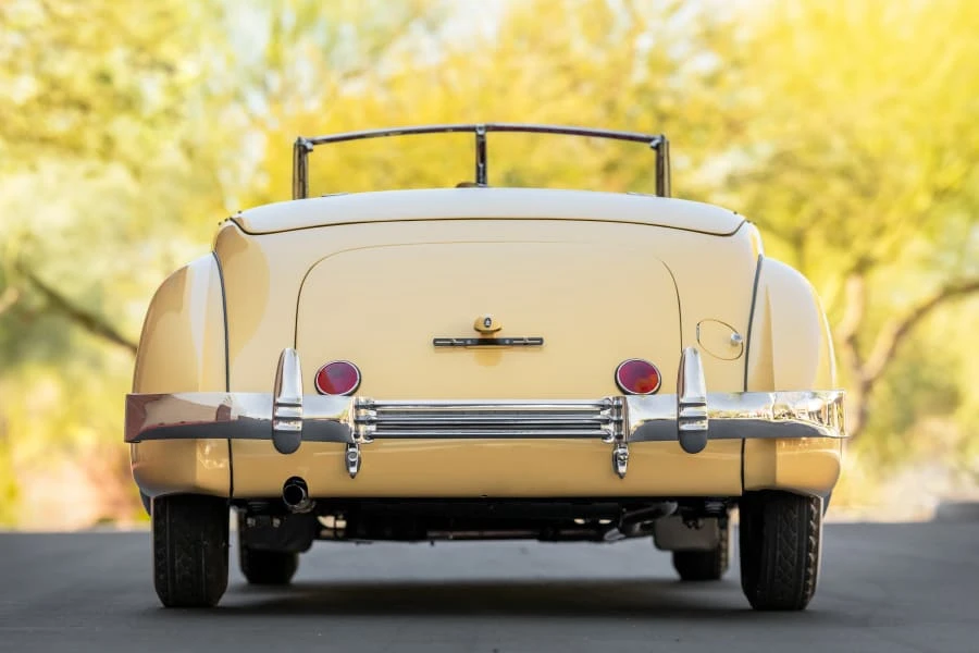1937 Cord 810 & 812 - Image 5 of 31