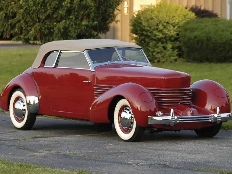 1937 Cord 810 & 812 - Image 2 of 2