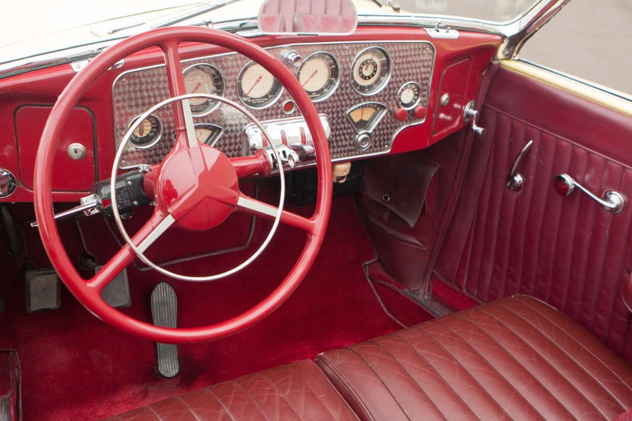 1937 Cord 810 & 812 - Image 3 of 5