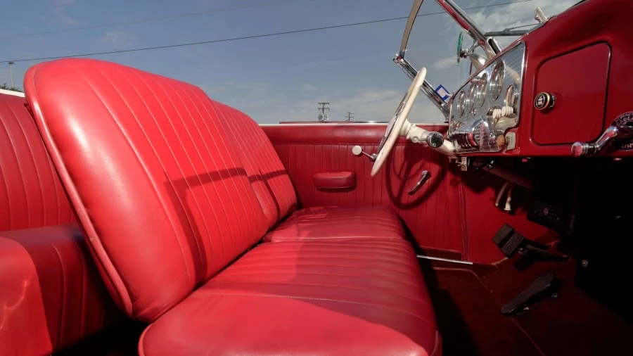 1937 Cord 810 & 812 - Image 5 of 20