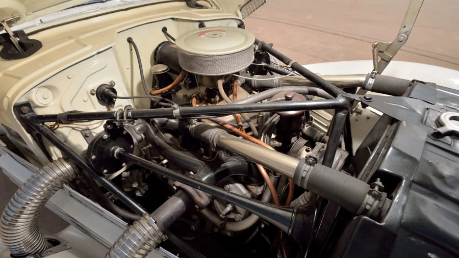 1937 Cord 810 & 812 - Image 7 of 20