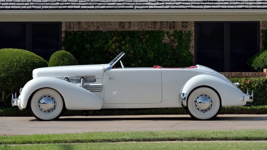 1937 Cord 810 & 812 - Image 8 of 20