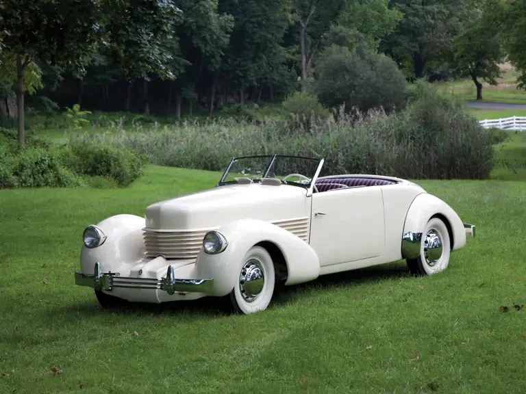 1937 Cord 810 & 812 - Image 21 of 31