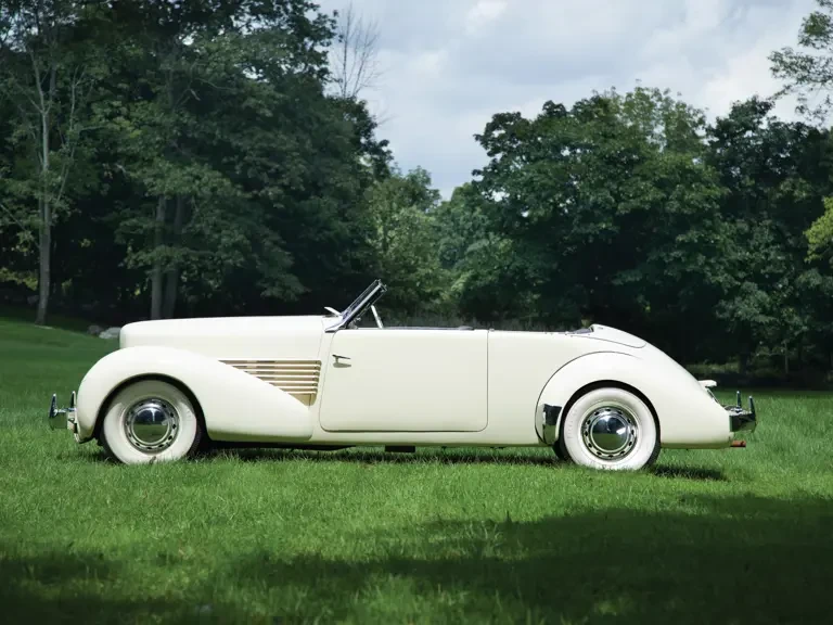 1937 Cord 810 & 812 - Image 7 of 31