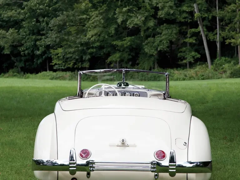 1937 Cord 810 & 812 - Image 9 of 31