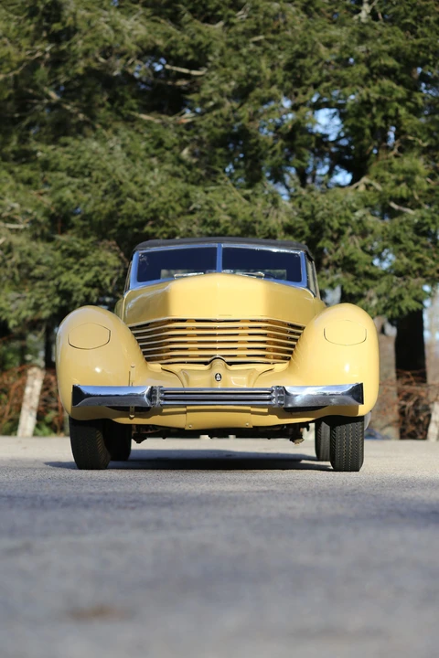 1937 Cord 810 & 812 - Image 4 of 19