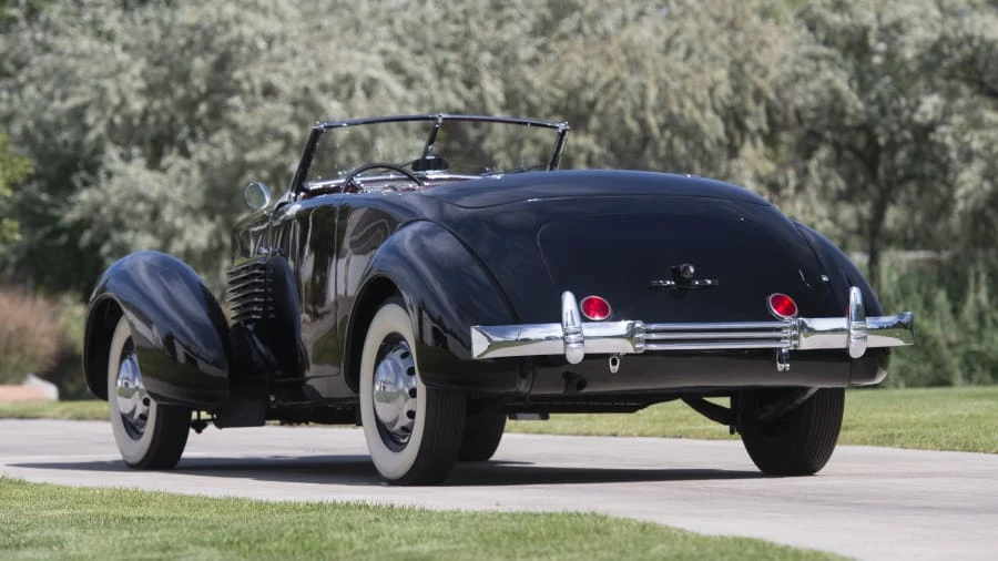 1937 Cord 810 & 812 - Image 4 of 15