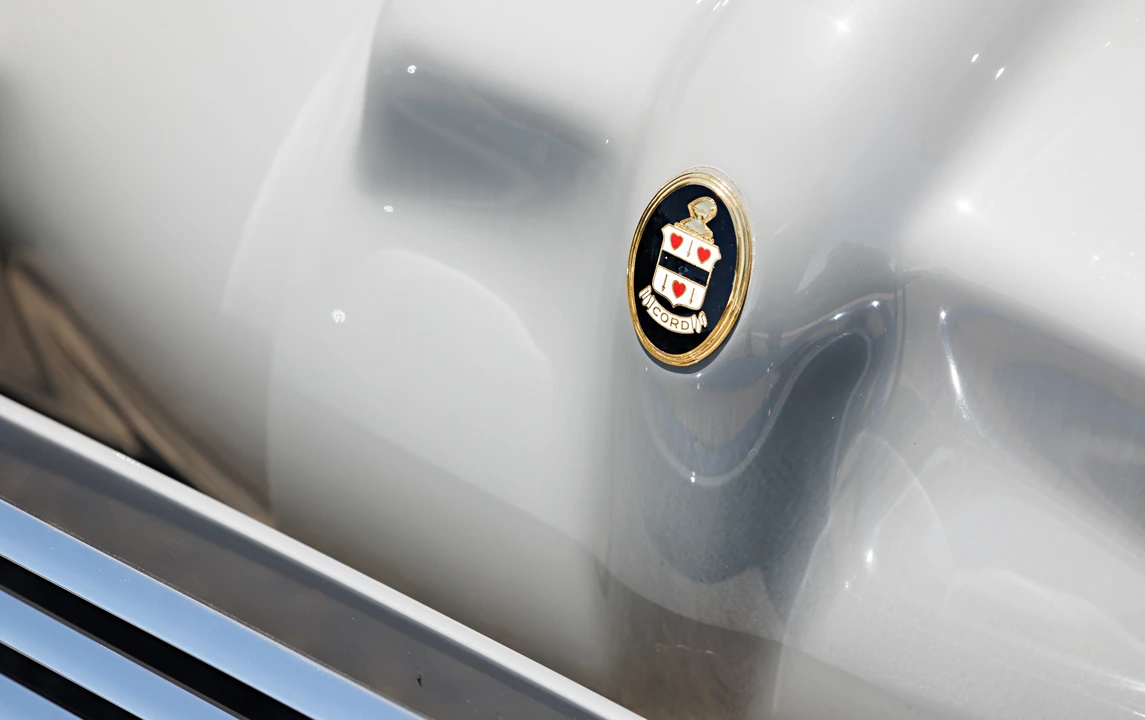 1937 Cord 810 & 812 - Image 21 of 31
