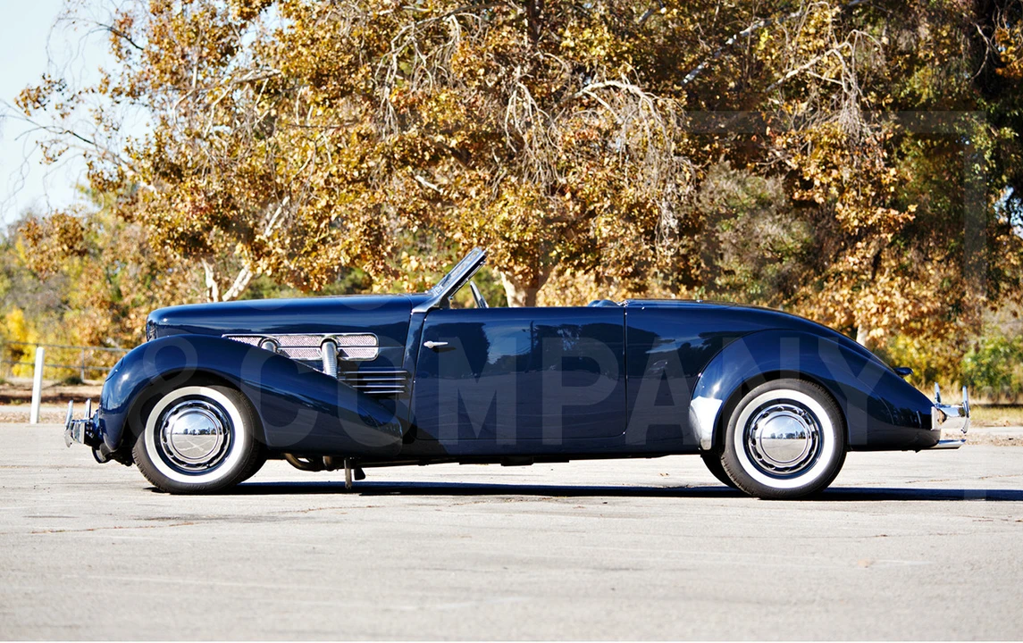 1937 Cord 810 & 812 - Image 5 of 14