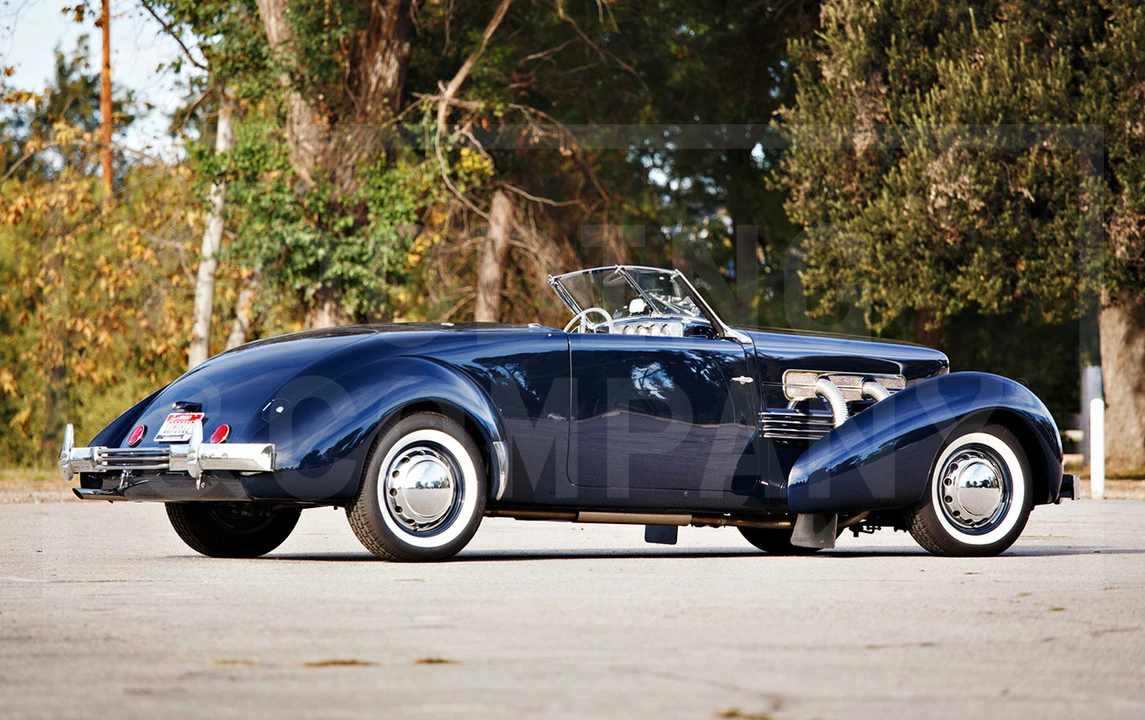 1937 Cord 810 & 812 - Image 4 of 14